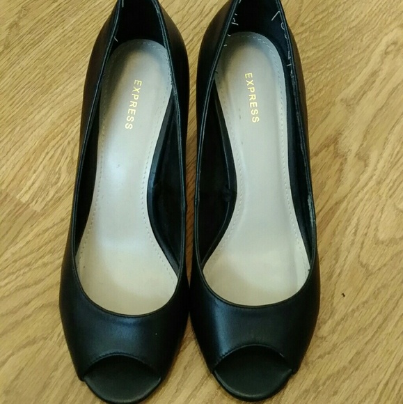 Express Black Peep Toe Heels - Picture 3 of 6